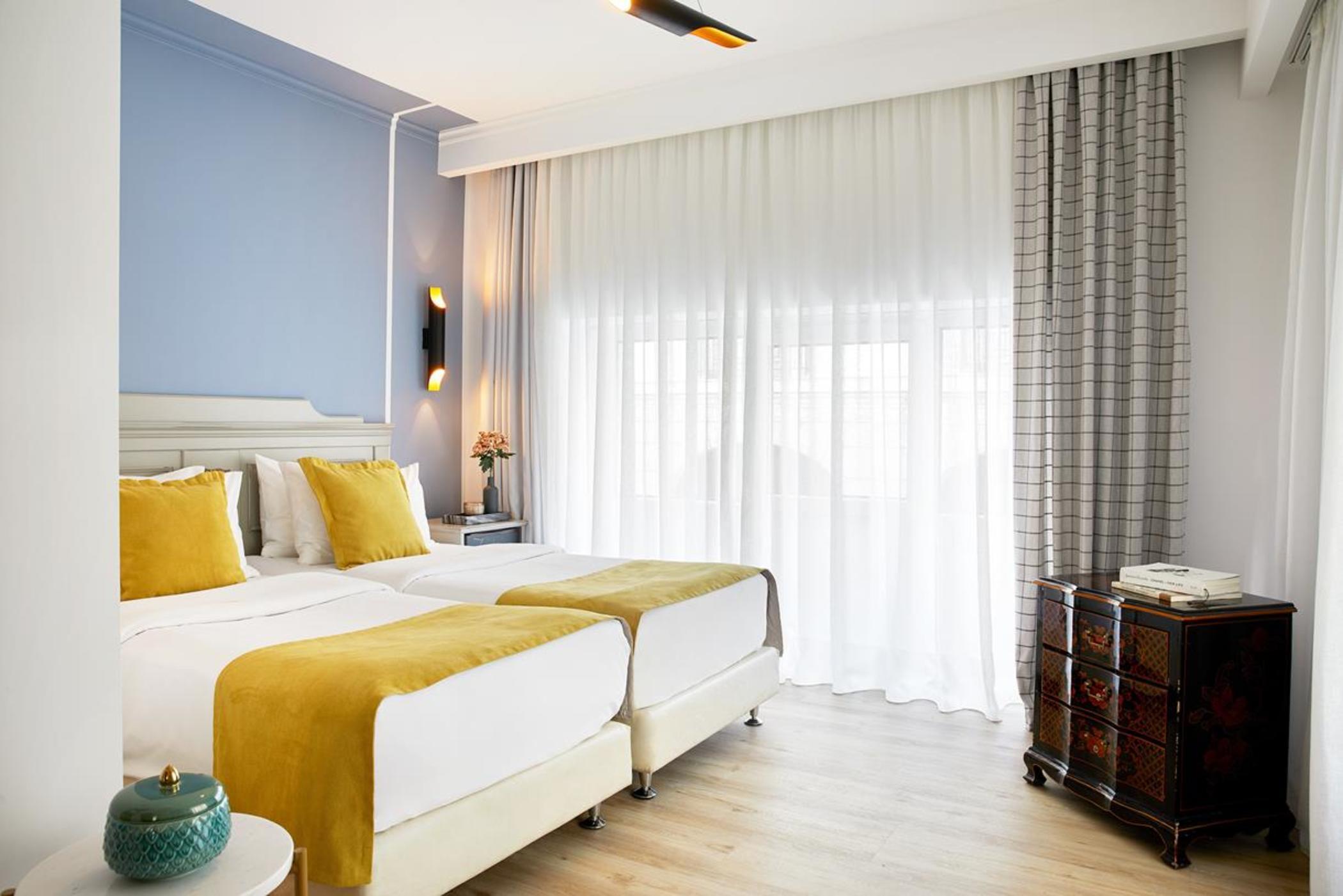 Otel Luxembourg 3*